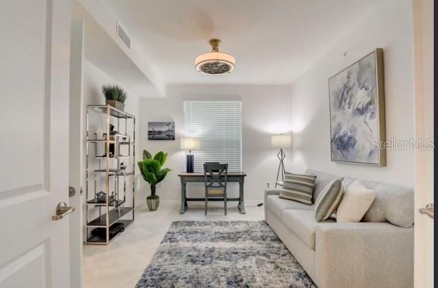 WELLEN PARK GOLF & COUNTRY CLUB - Residential Lease