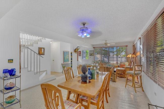 BARRIO ENSENADA - Residential