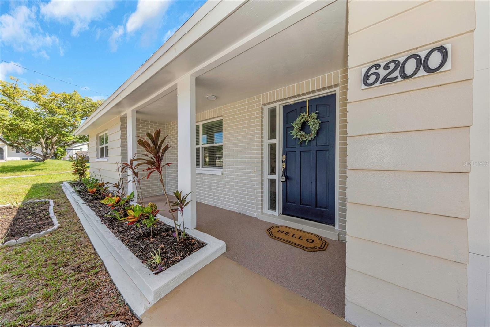 6200 EMERALD DRIVE