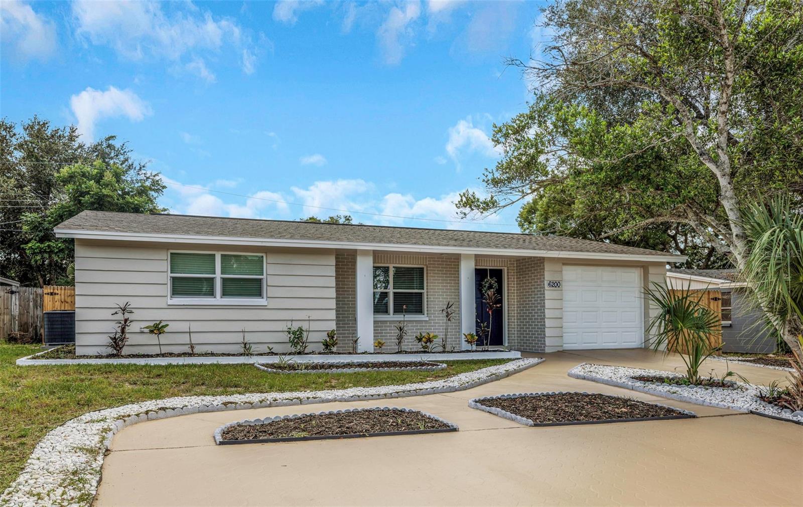 6200 EMERALD DRIVE