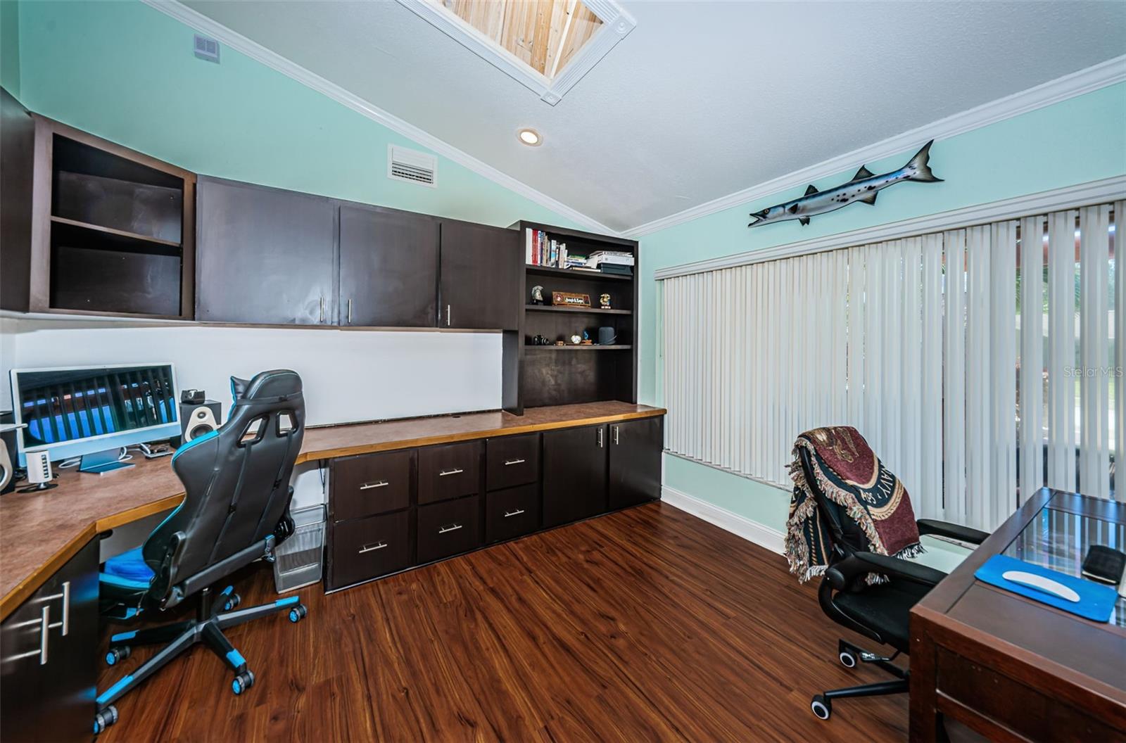 HAMMOCKS THE - Residential