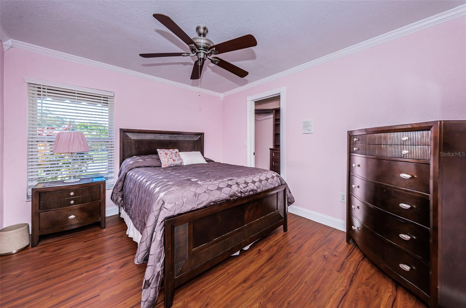 HAMMOCKS THE - Residential