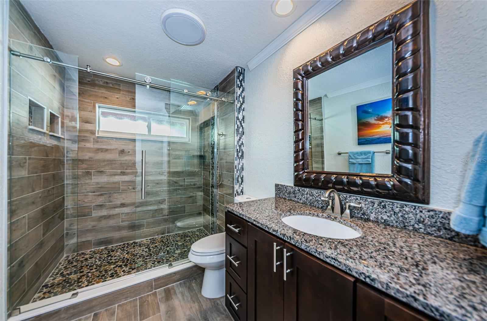 HAMMOCKS THE - Residential