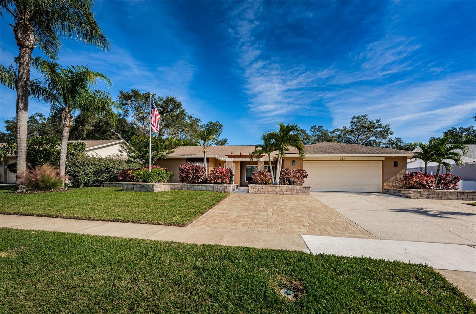 HAMMOCKS THE - Residential