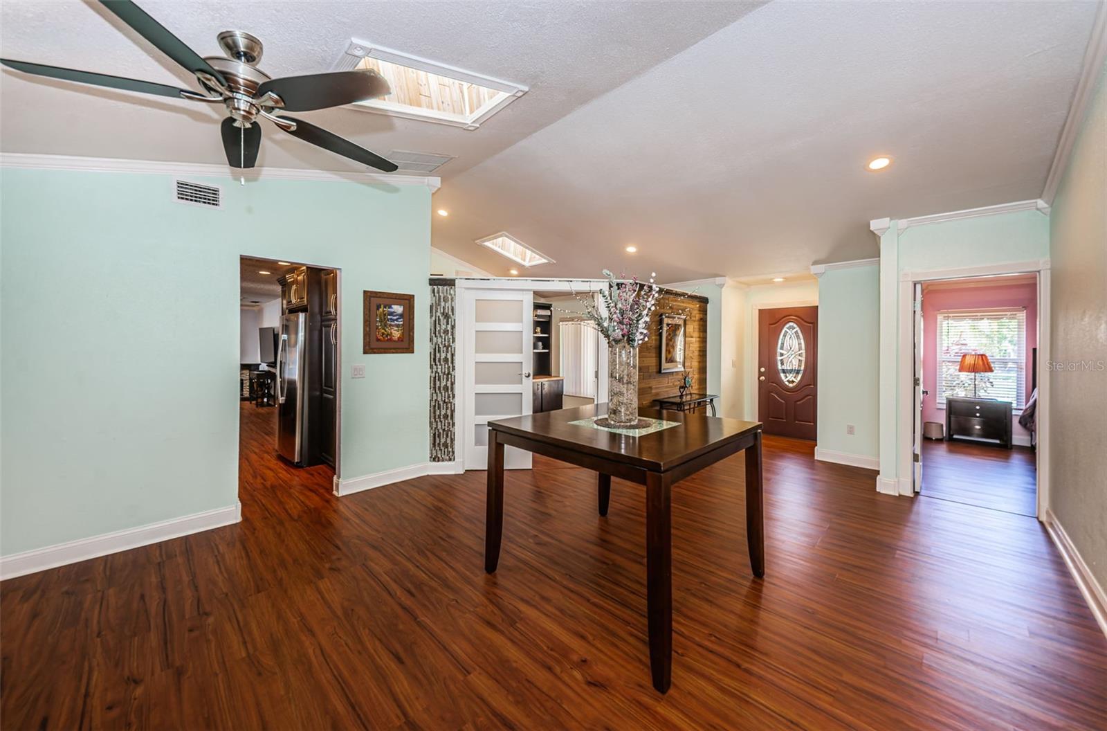 HAMMOCKS THE - Residential