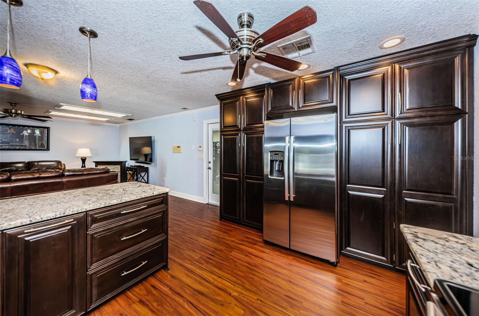 HAMMOCKS THE - Residential