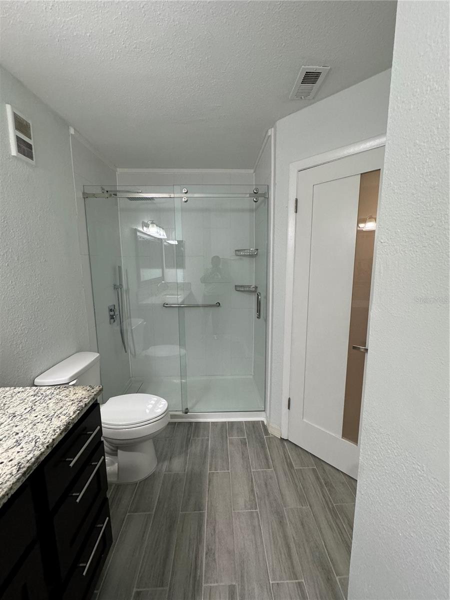 WALDEN PALMS CONDO - Residential Lease