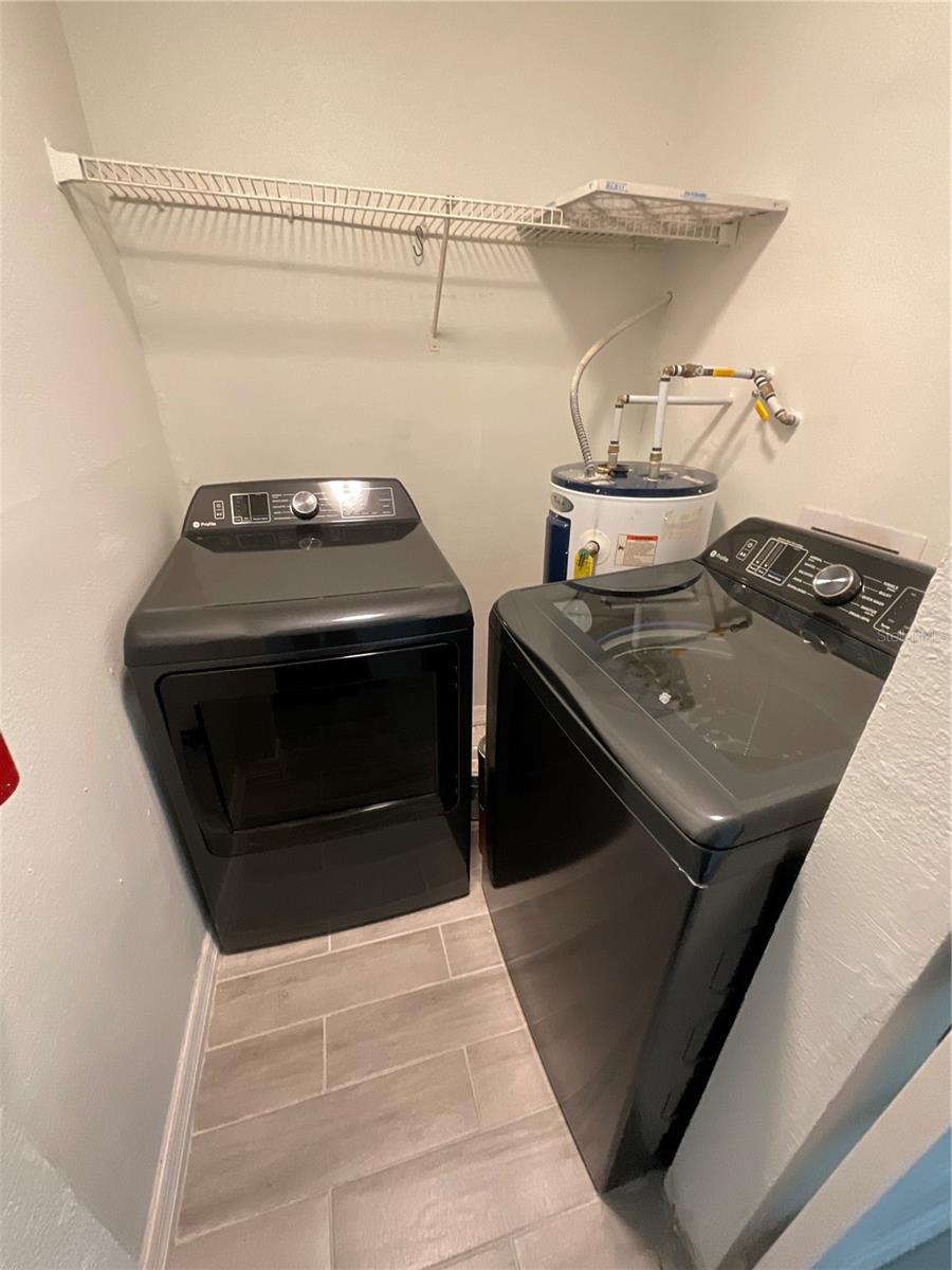 WALDEN PALMS CONDO - Residential Lease