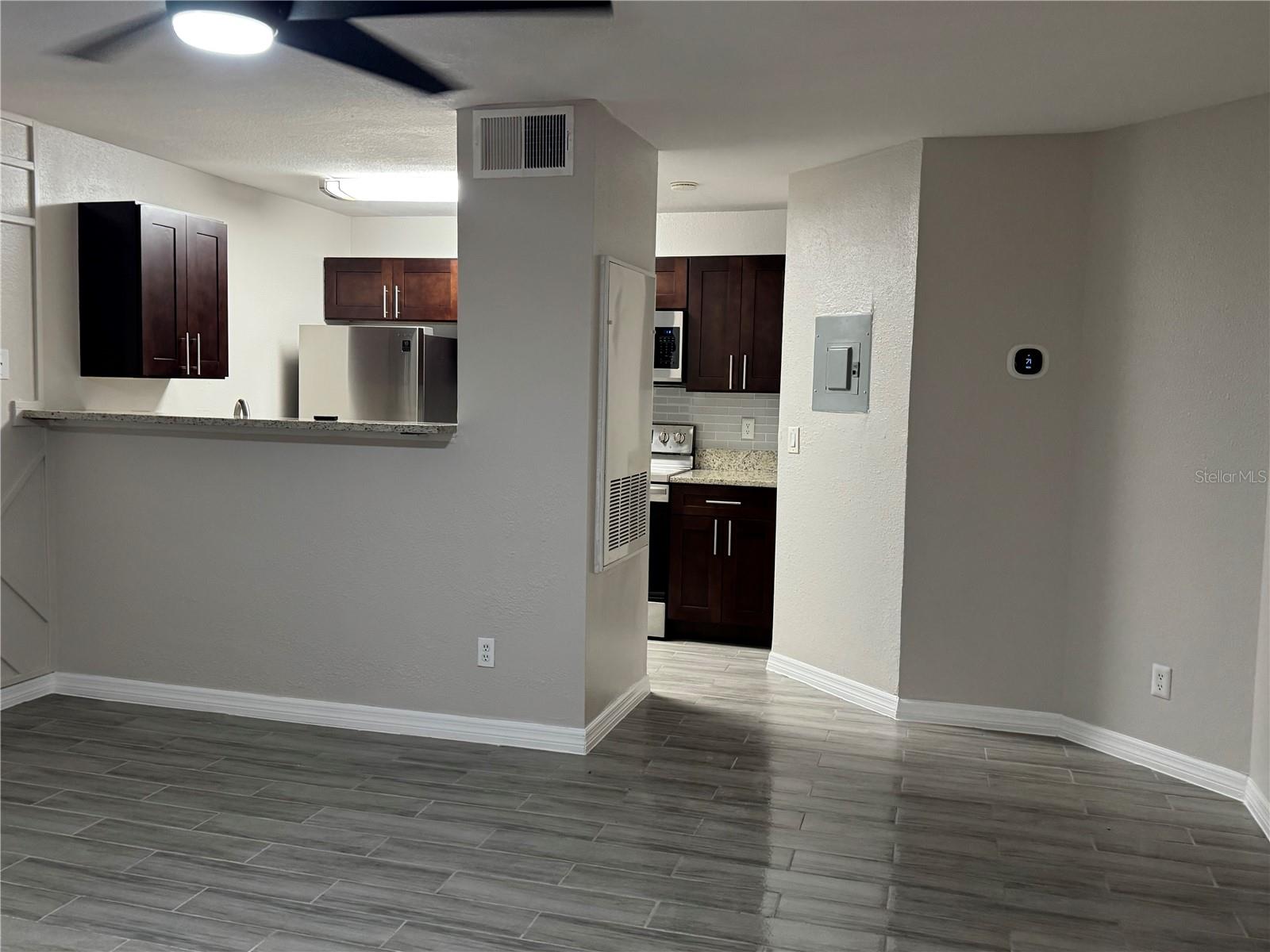 WALDEN PALMS CONDO - Residential Lease