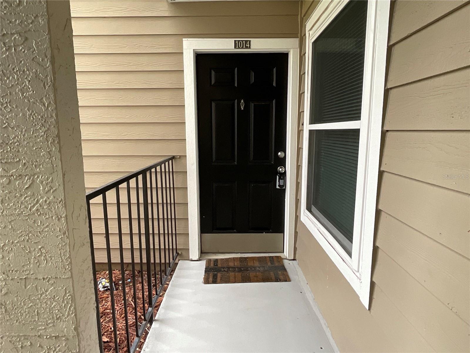 WALDEN PALMS CONDO - Residential Lease