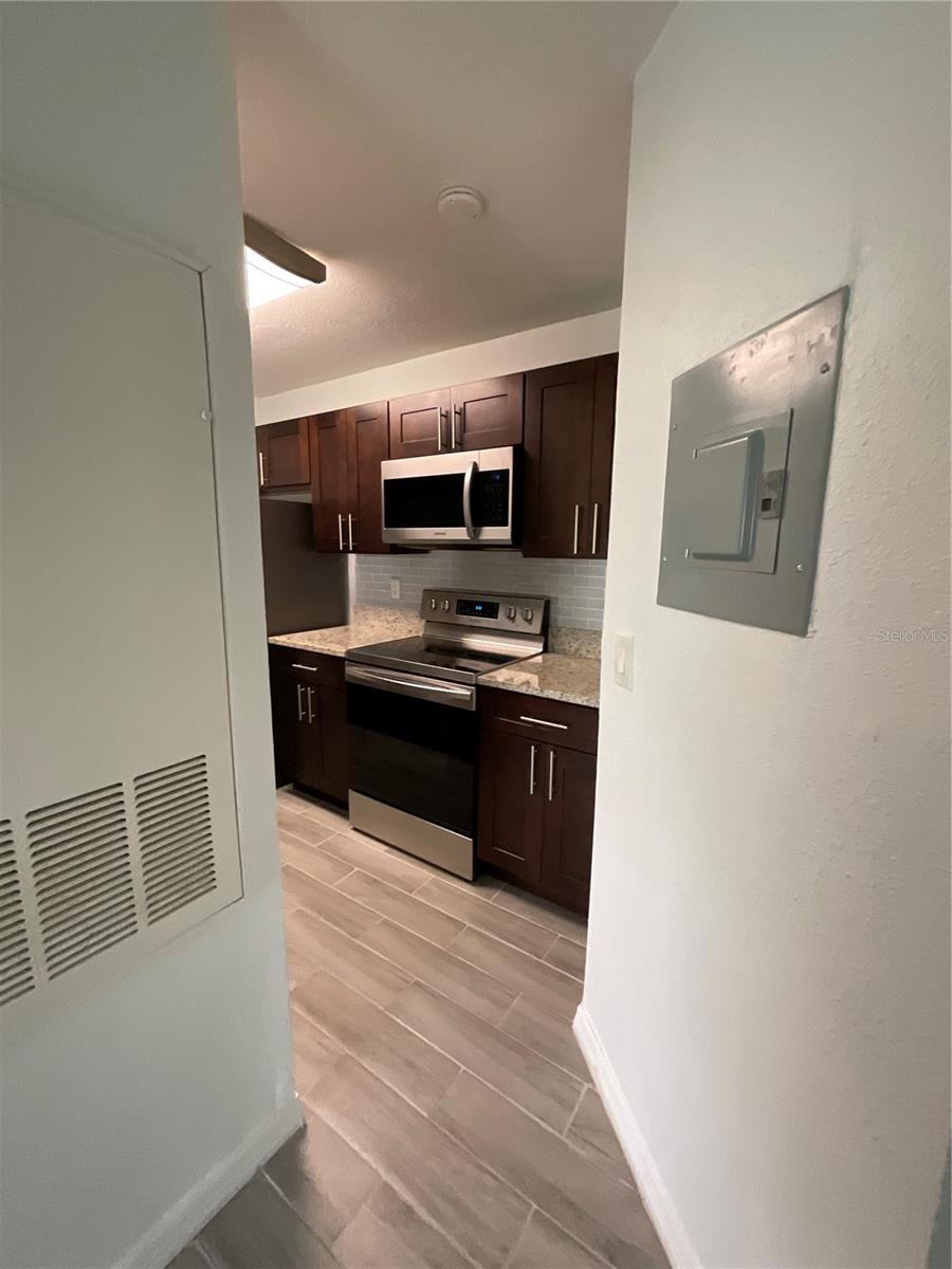 WALDEN PALMS CONDO - Residential Lease