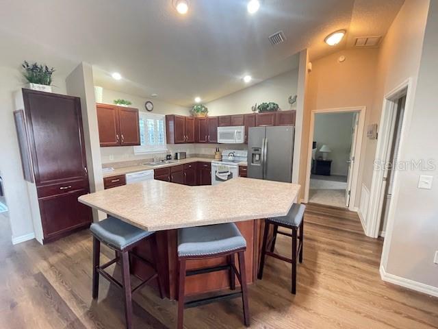 VILLAGES OF SUMTER - Residential Lease