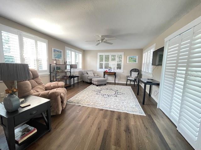 VILLAGES OF SUMTER - Residential Lease