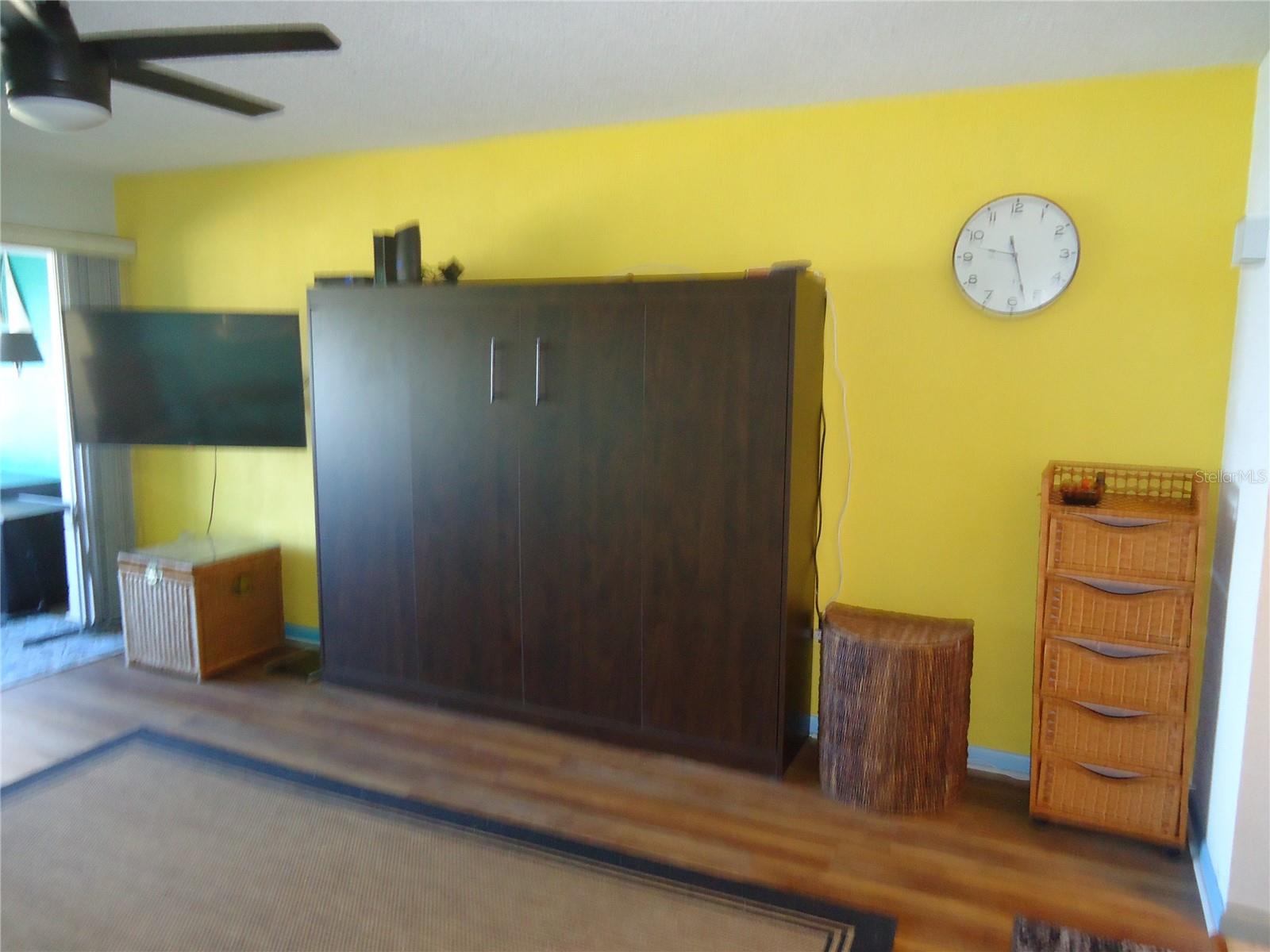 4550 COVE CIRCLE 405