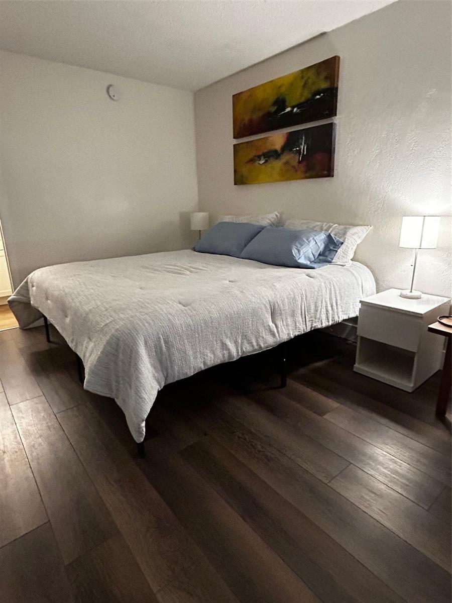 7150 N TAMIAMI TRAIL S515