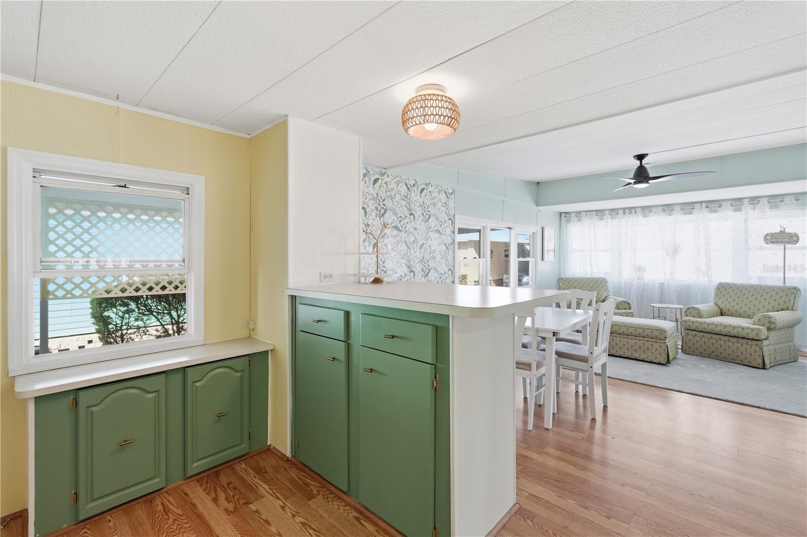 GOLDEN GATE MOBILE HOME PARK UNREC - Residential