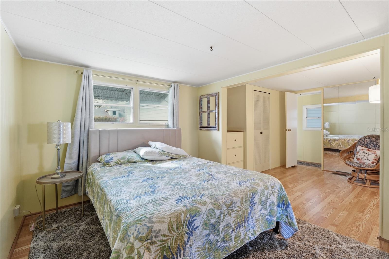 GOLDEN GATE MOBILE HOME PARK UNREC - Residential