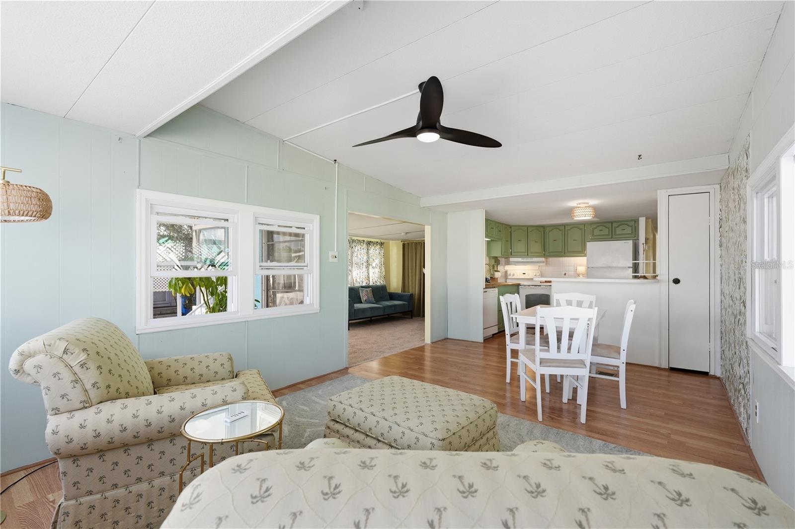 GOLDEN GATE MOBILE HOME PARK UNREC - Residential