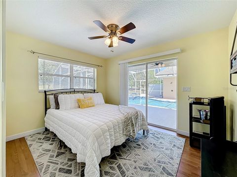 Tiny photo for 527 Sunnyside Drive, Leesburg, FL 34748 (MLS # O6347002)