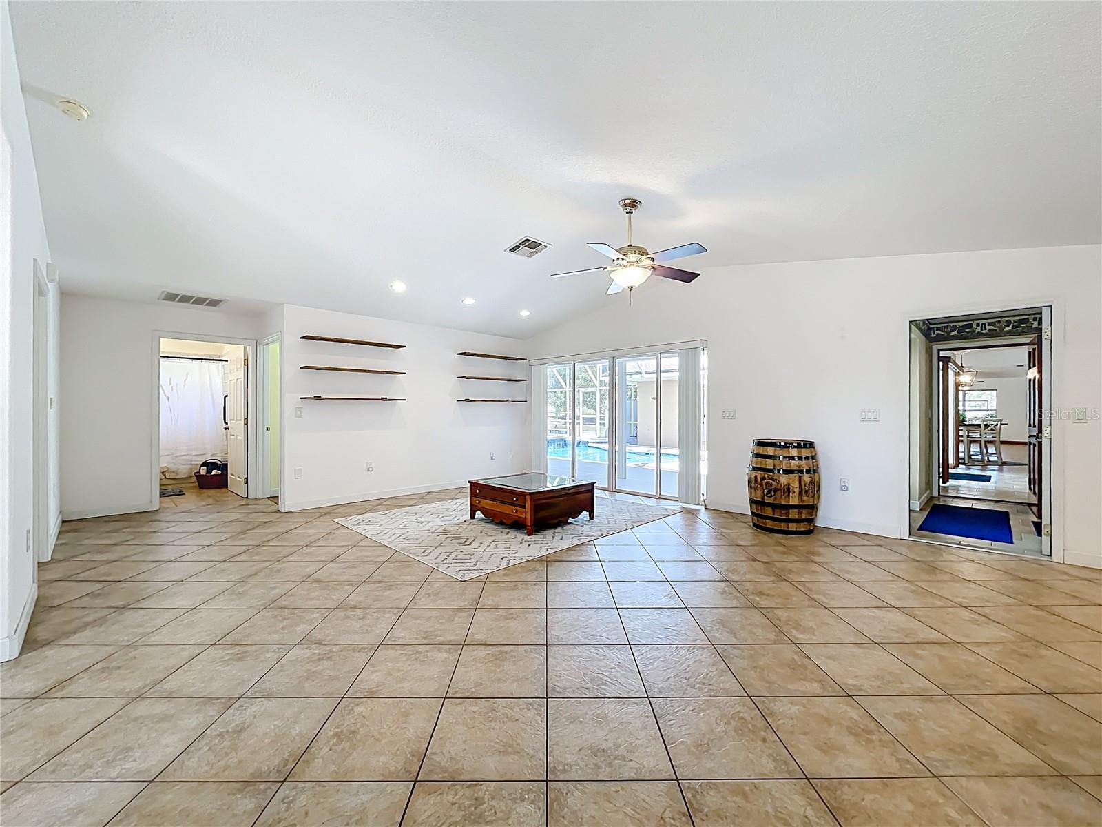 SUNNYSIDE TRLS PH 1 - Residential