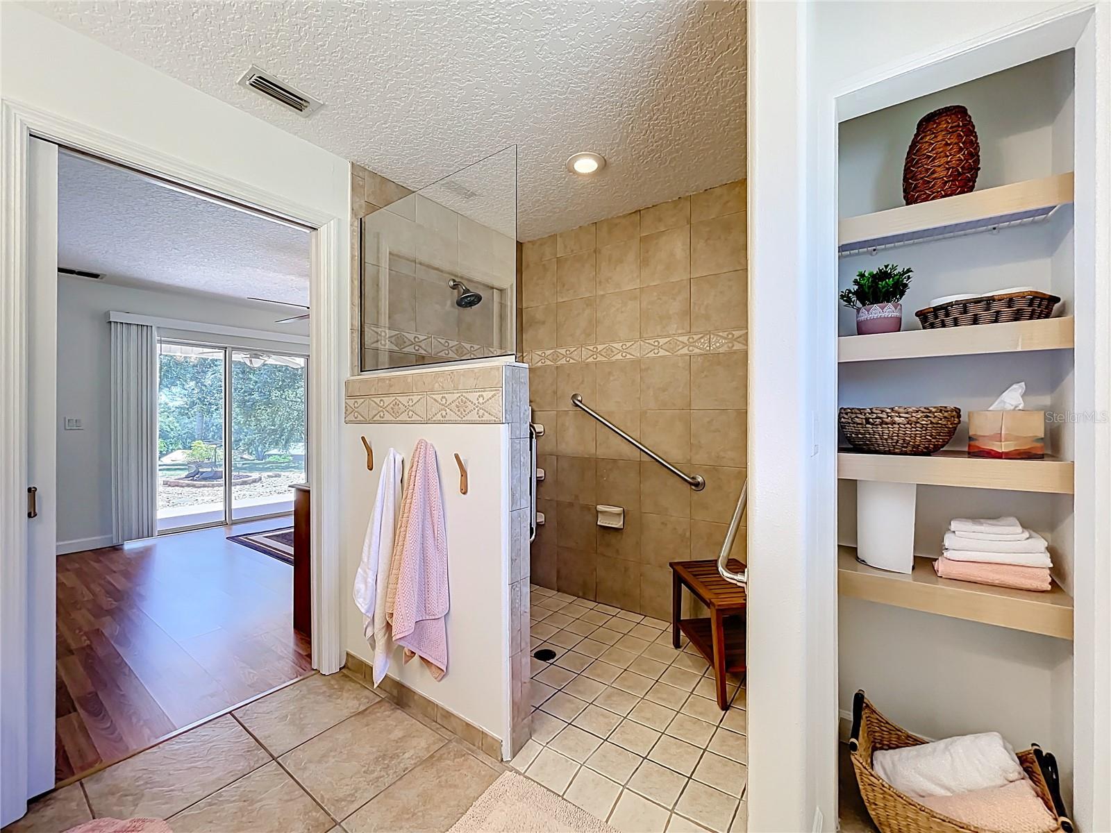 SUNNYSIDE TRLS PH 1 - Residential