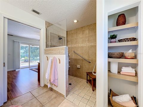 Tiny photo for 527 Sunnyside Drive, Leesburg, FL 34748 (MLS # O6347002)