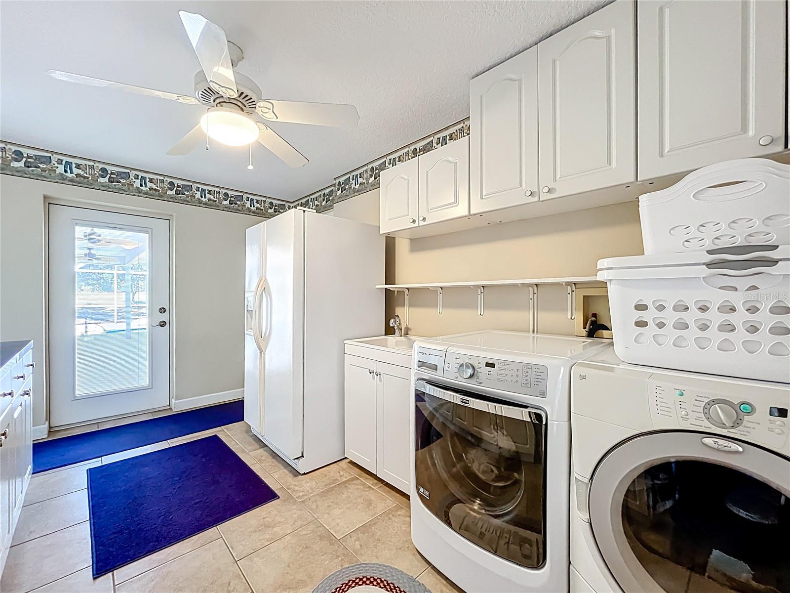 SUNNYSIDE TRLS PH 1 - Residential