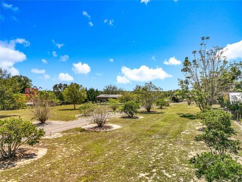 Tiny photo for 527 Sunnyside Drive, Leesburg, FL 34748 (MLS # O6347002)