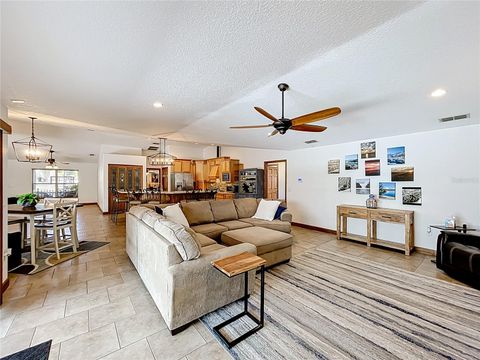 Tiny photo for 527 Sunnyside Drive, Leesburg, FL 34748 (MLS # O6347002)