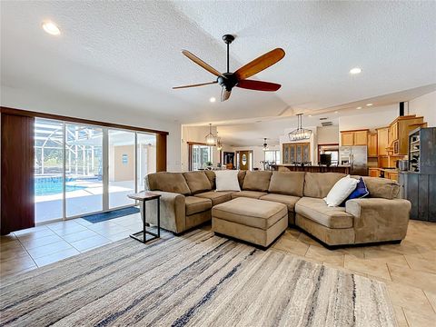 Tiny photo for 527 Sunnyside Drive, Leesburg, FL 34748 (MLS # O6347002)