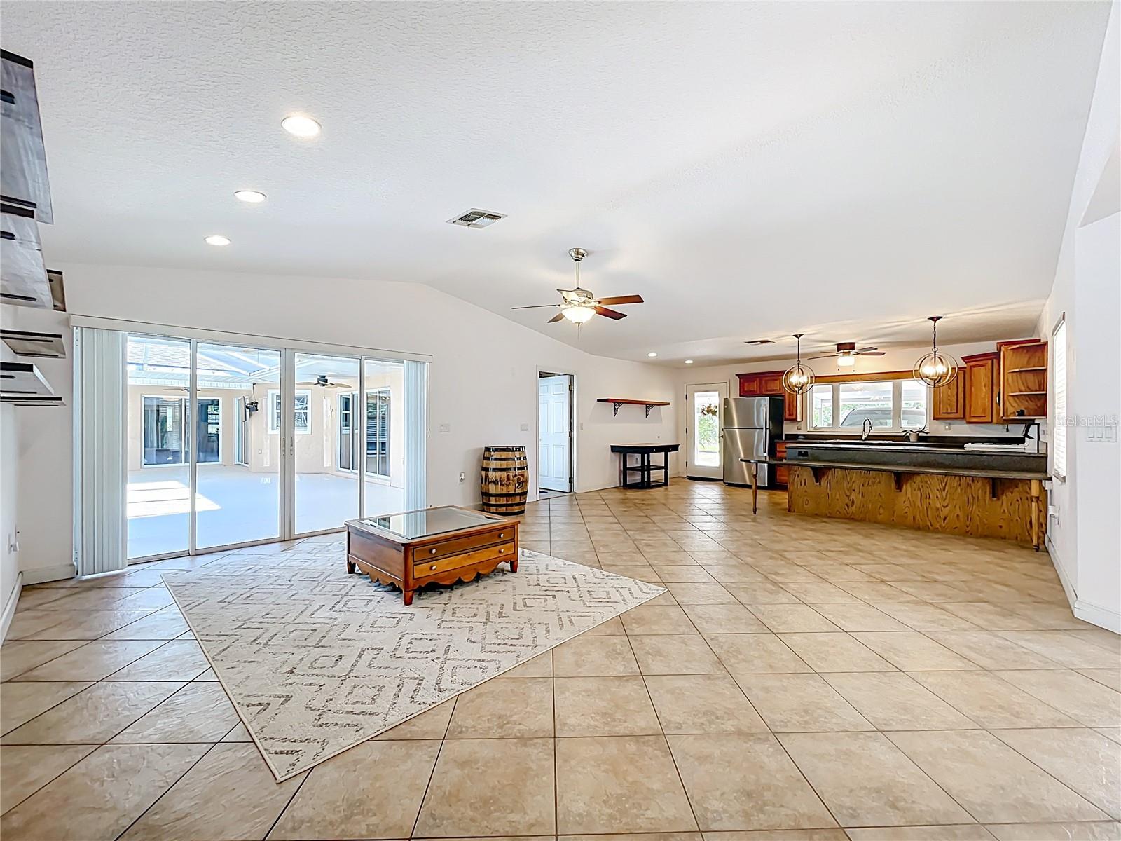 SUNNYSIDE TRLS PH 1 - Residential