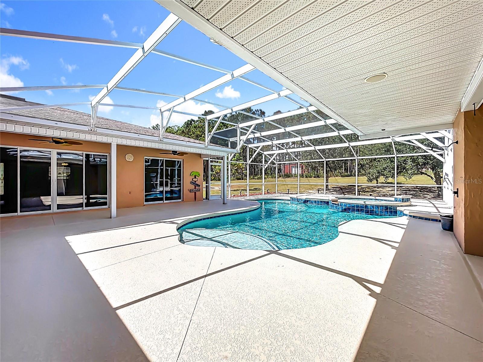 SUNNYSIDE TRLS PH 1 - Residential