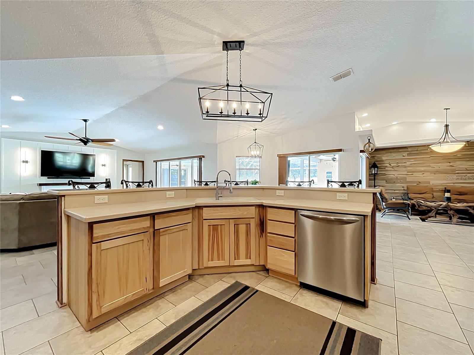 SUNNYSIDE TRLS PH 1 - Residential