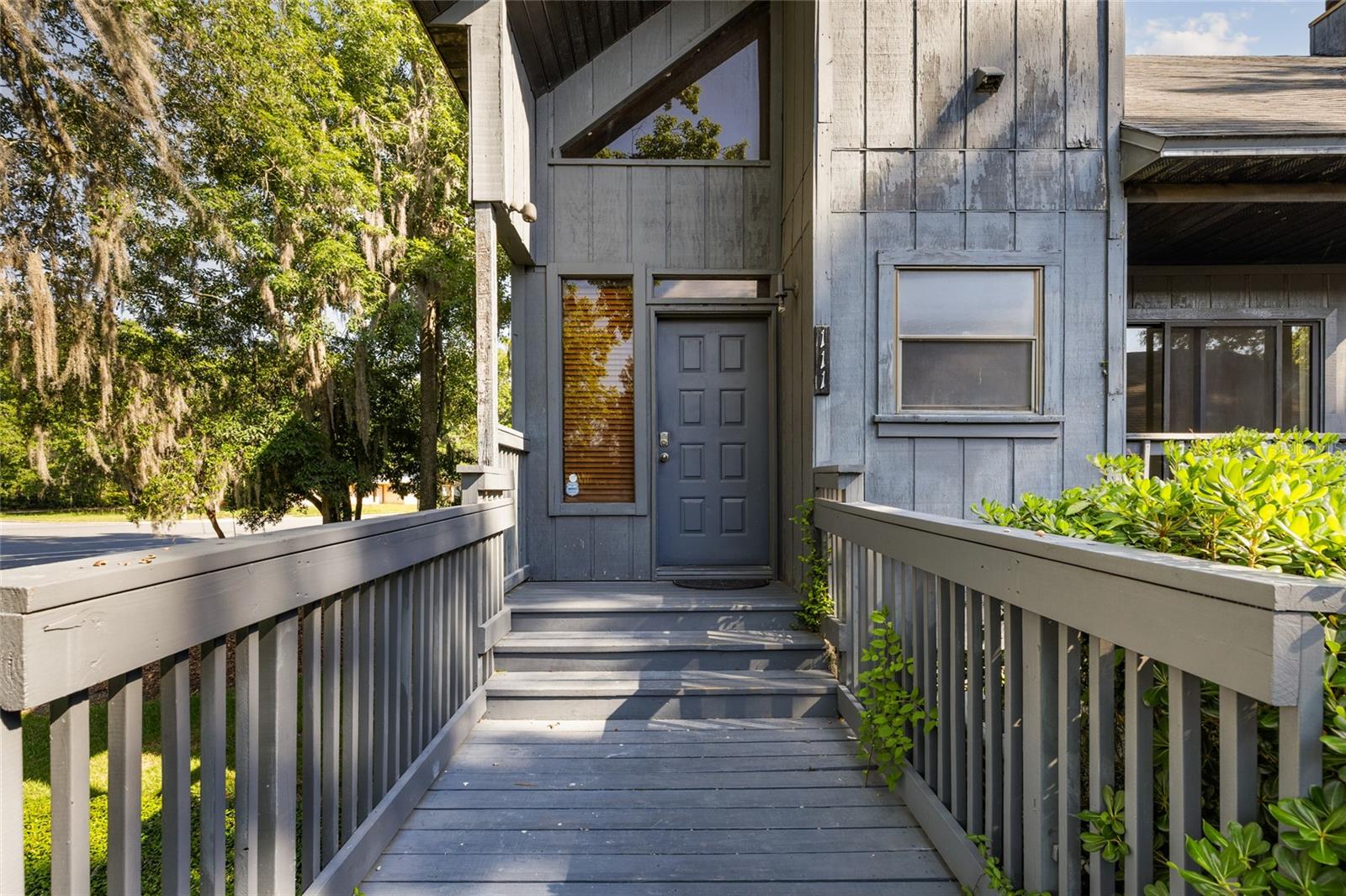 Similar Properties