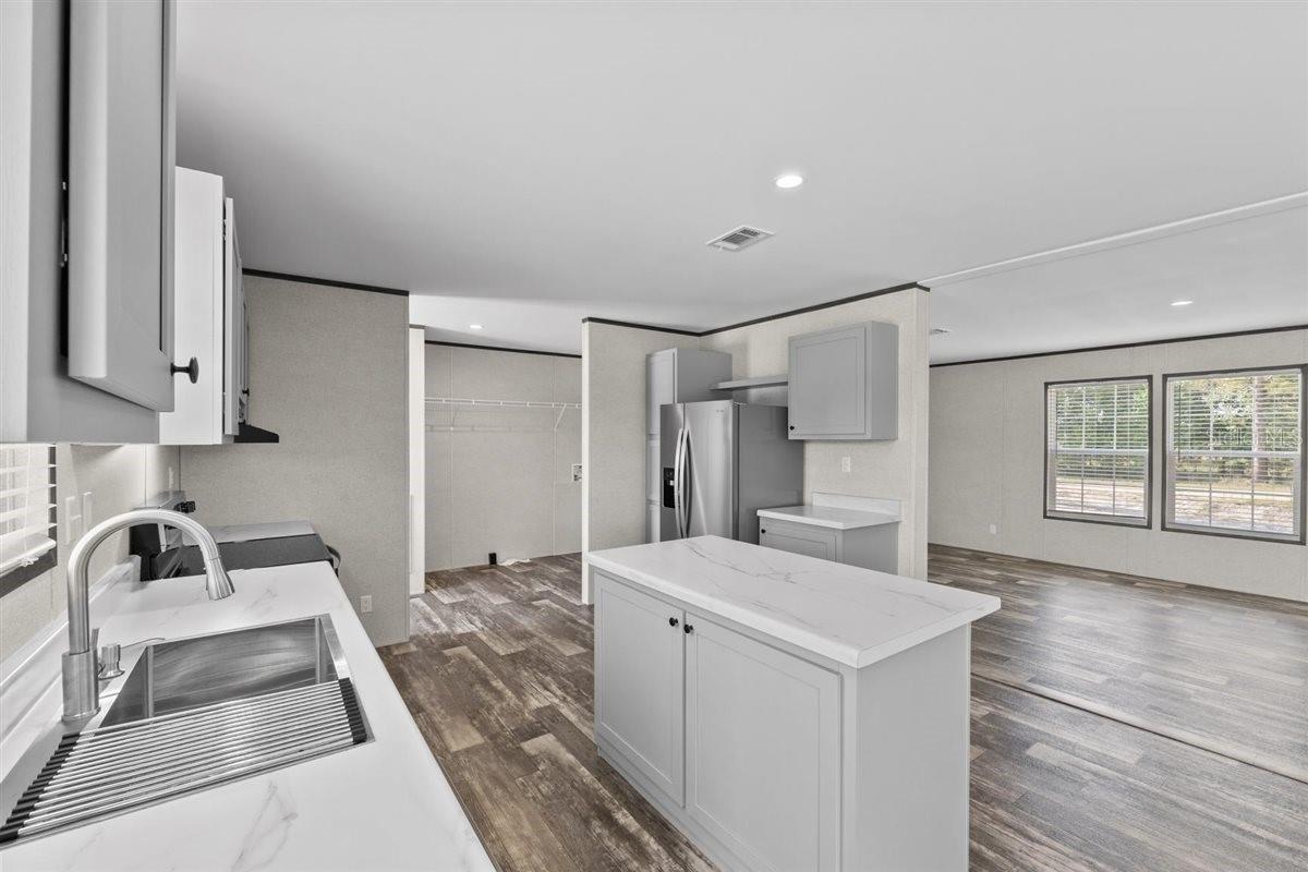 ALICIA ACRES - Residential