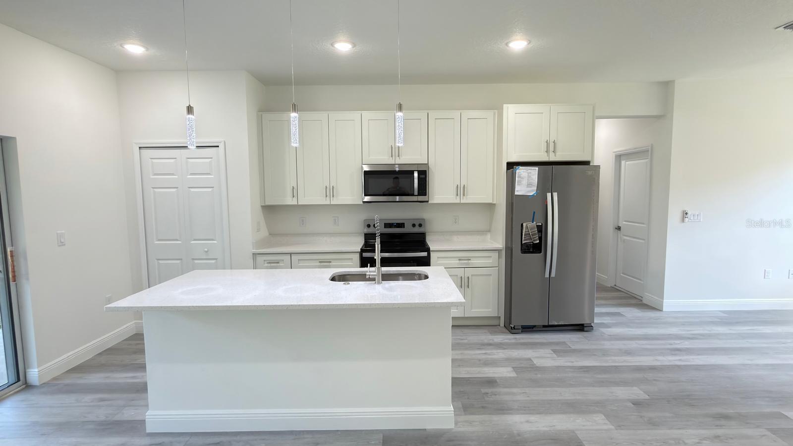 6948 N ELKCAM BOULEVARD