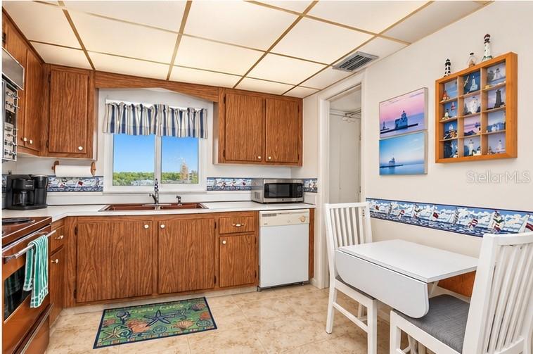 Photo of 4575 Cove Circle #709, St Petersburg, FL 33708 (MLS # TB8558398)