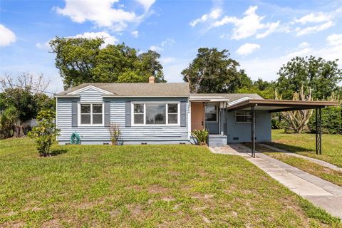 Photo of 220 Maynard Avenue, Orlando, FL 32803 (MLS # O6417332)