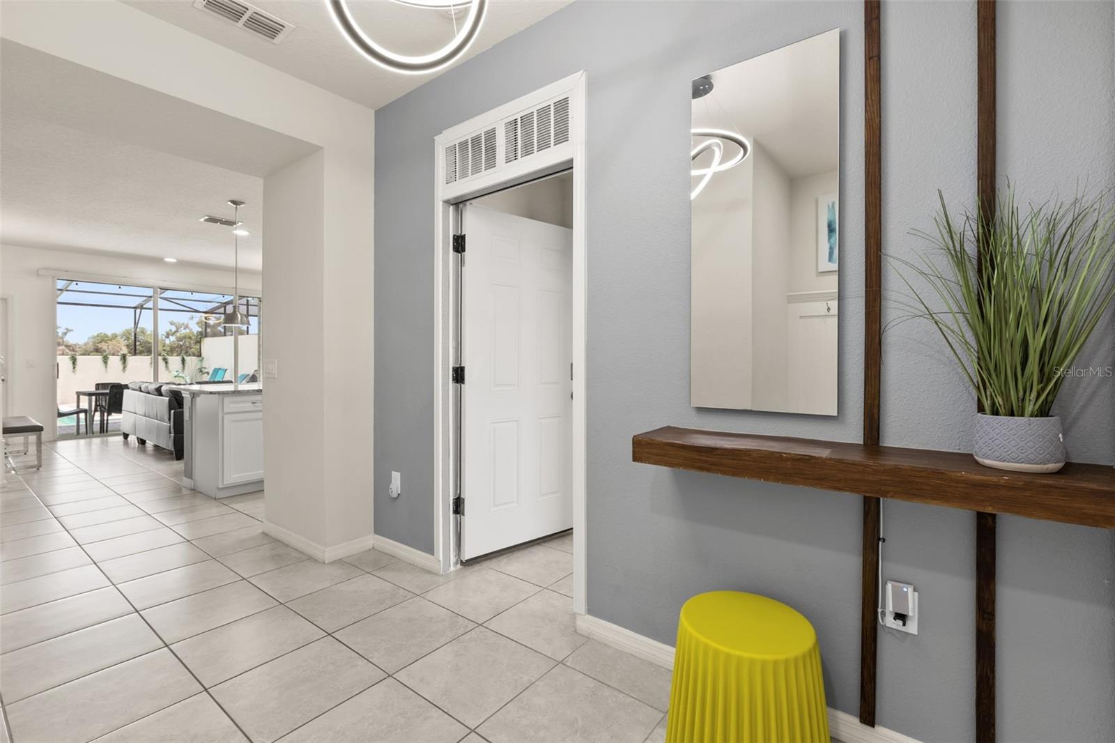 7127 OAKMOSS LOOP