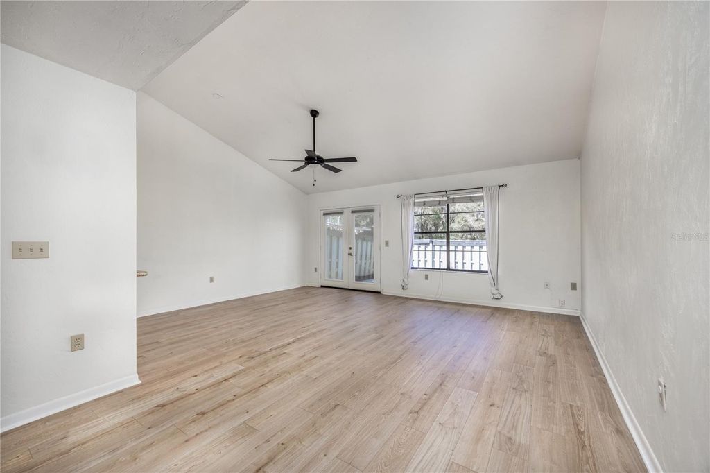 Photo of 4424 SW 20th Lane, Gainesville, FL 32607 (MLS # GC537648)