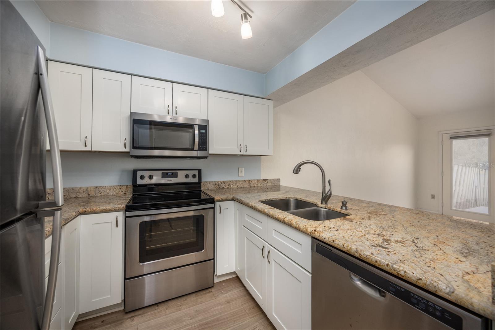 MARCHWOOD - Residential