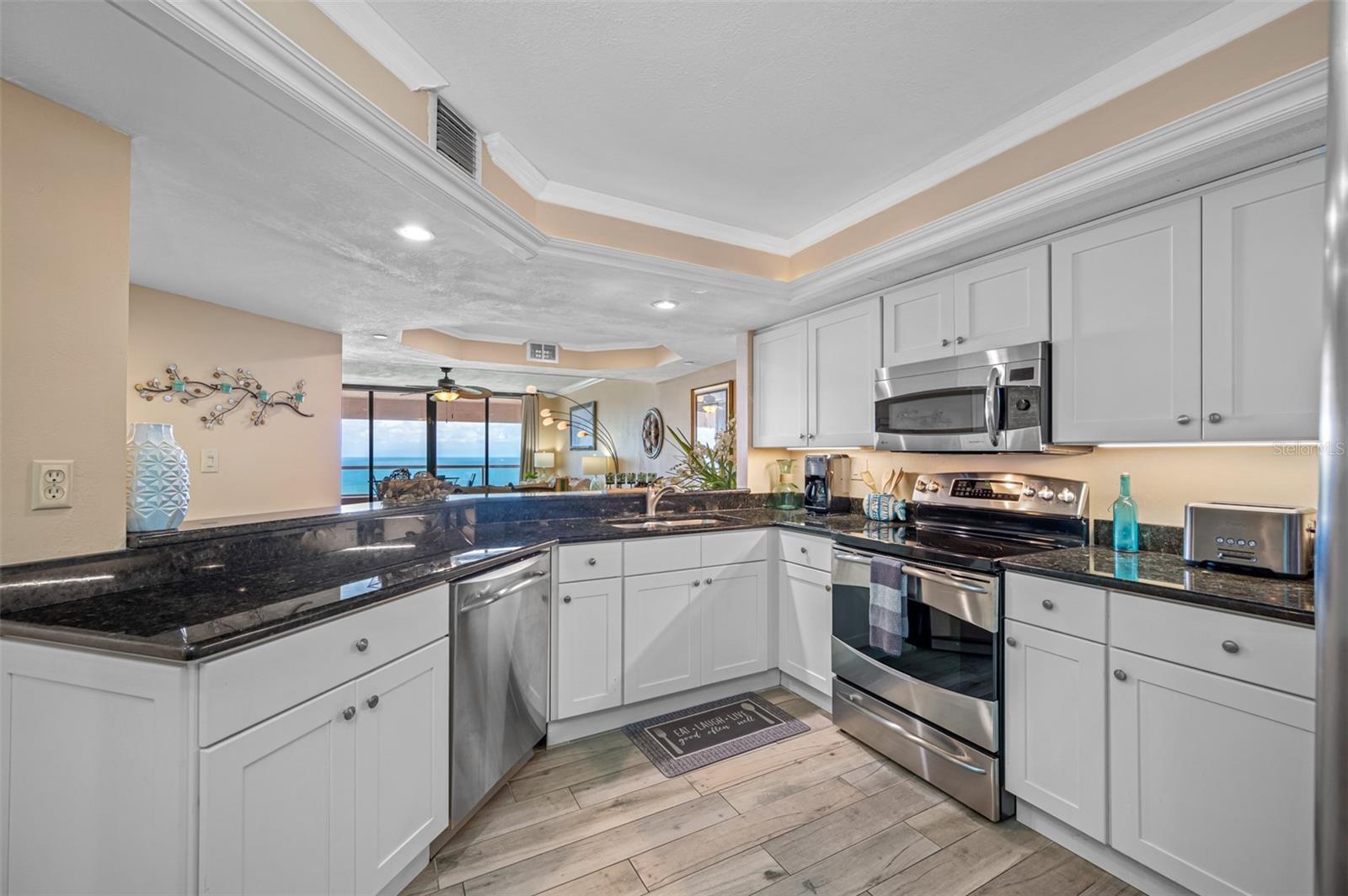 CRESCENT BEACH CLUB ONE CONDO - Residential