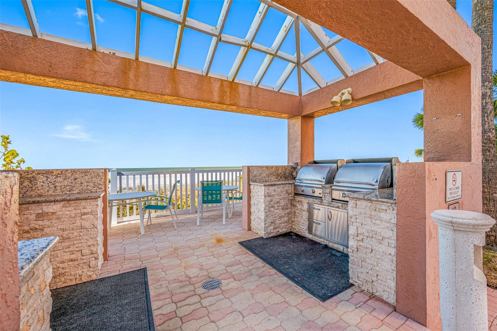 CRESCENT BEACH CLUB ONE CONDO - Residential