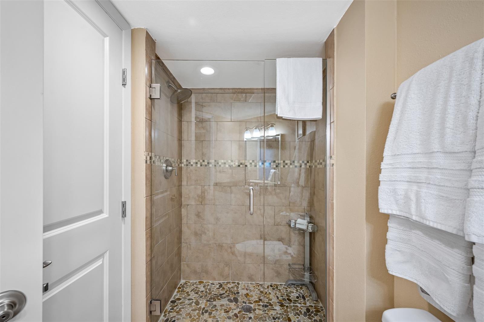 CRESCENT BEACH CLUB ONE CONDO - Residential