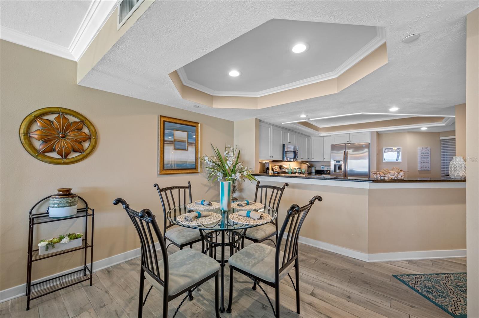 CRESCENT BEACH CLUB ONE CONDO - Residential