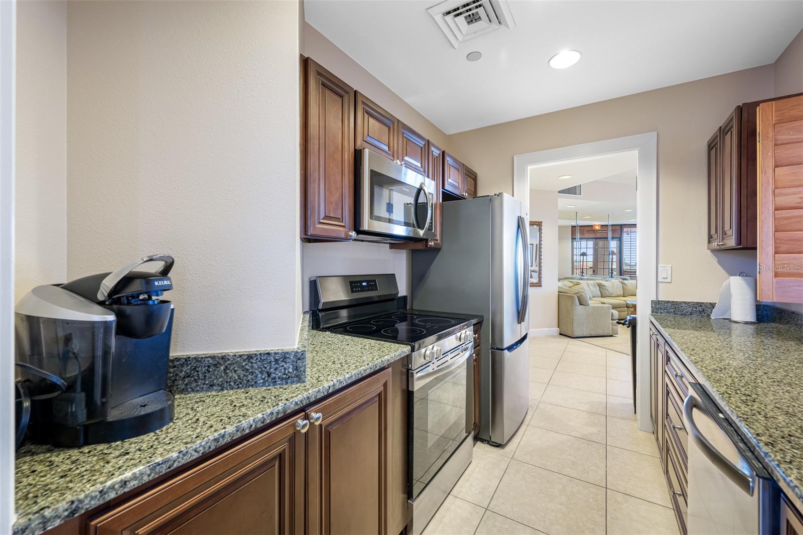 CRESCENT BEACH CLUB ONE CONDO - Residential