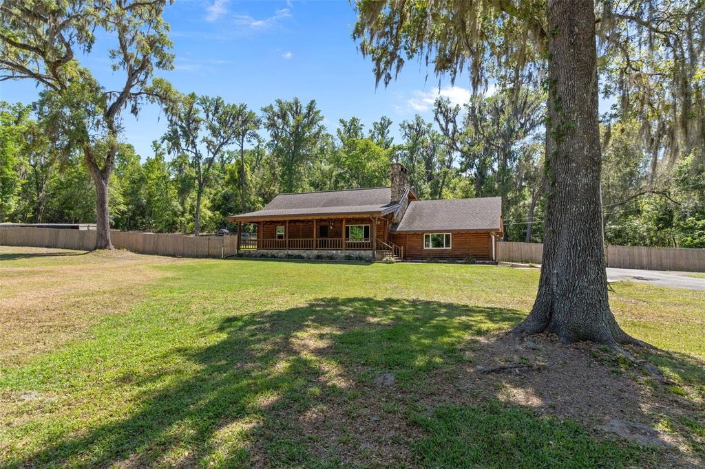 Photo of 5487 Cedar Lane, Brooksville, FL 34601 (MLS # W7883950)