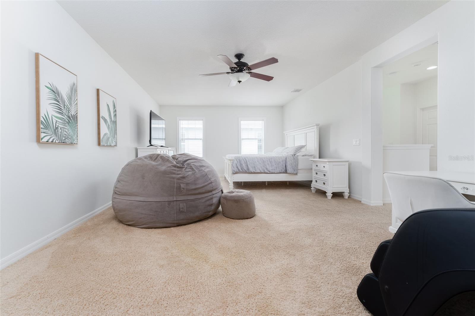 FISHHAWK RANCH TOWNCENTER PHAS - Residential