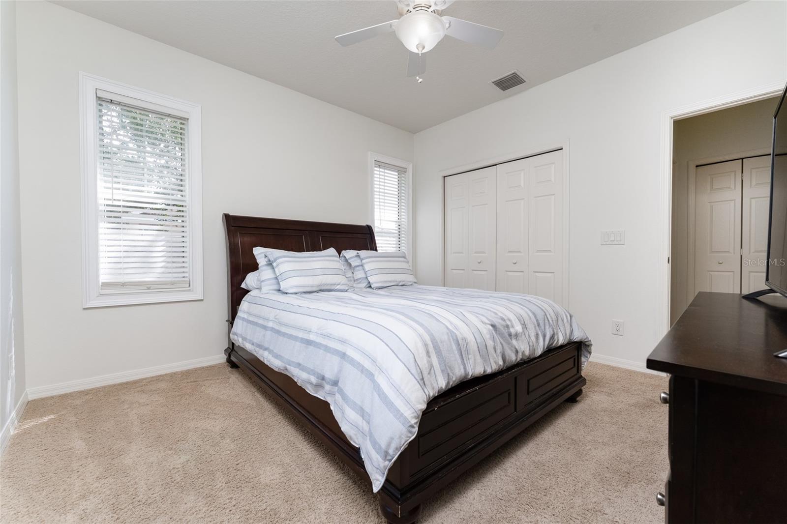 FISHHAWK RANCH TOWNCENTER PHAS - Residential