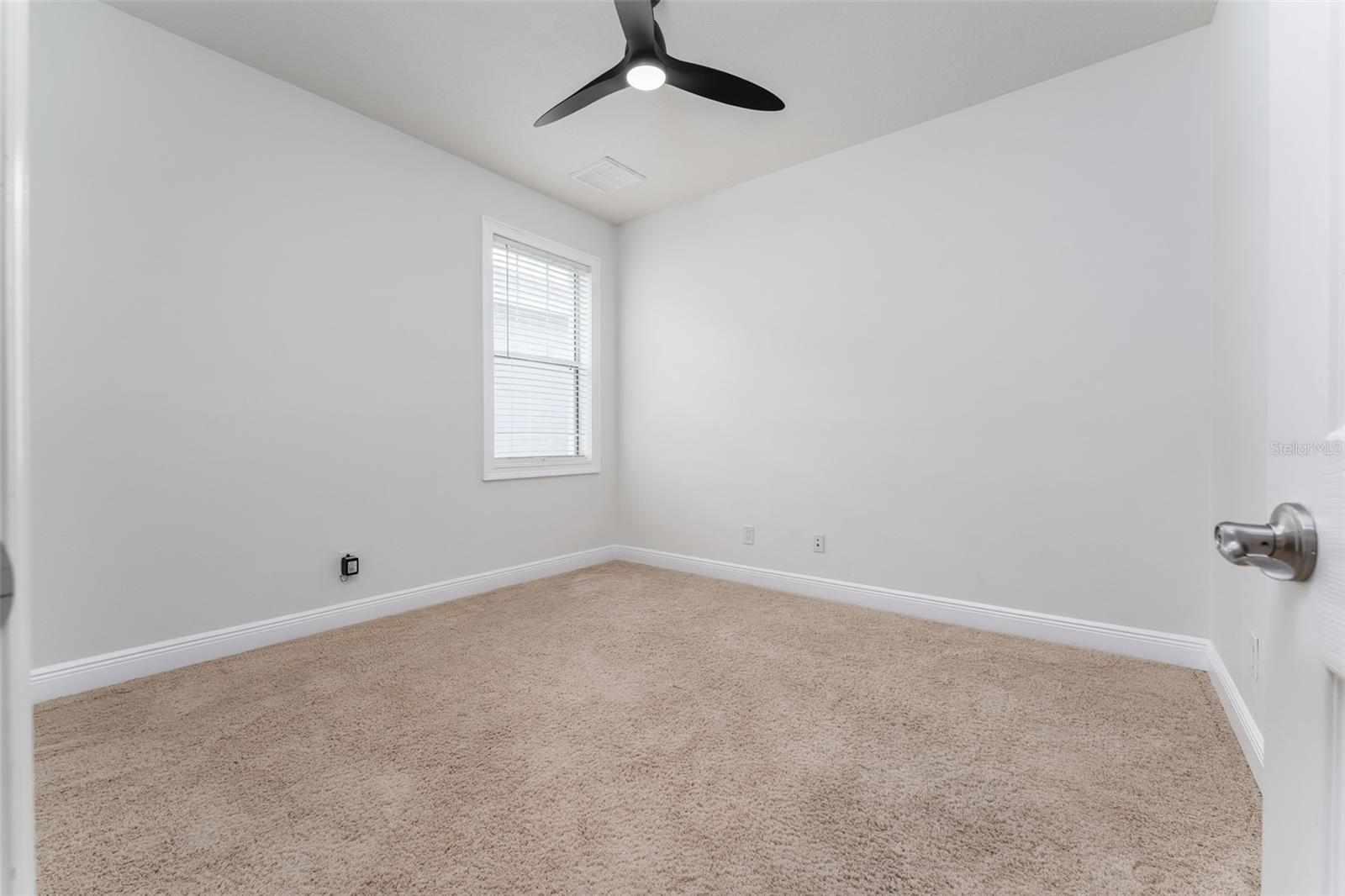 FISHHAWK RANCH TOWNCENTER PHAS - Residential